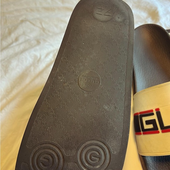 Gucci Slides - Picture 2 of 6